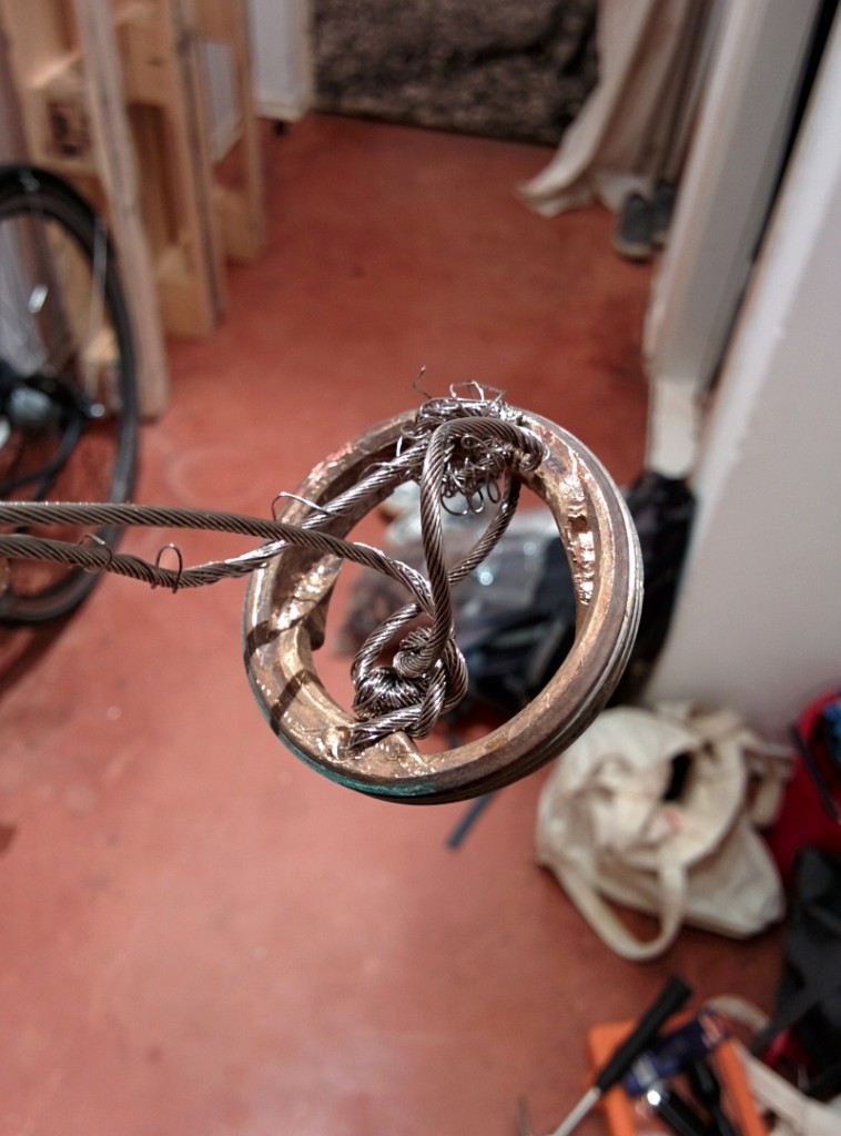 Disassembling Guinness Keg vilimblog